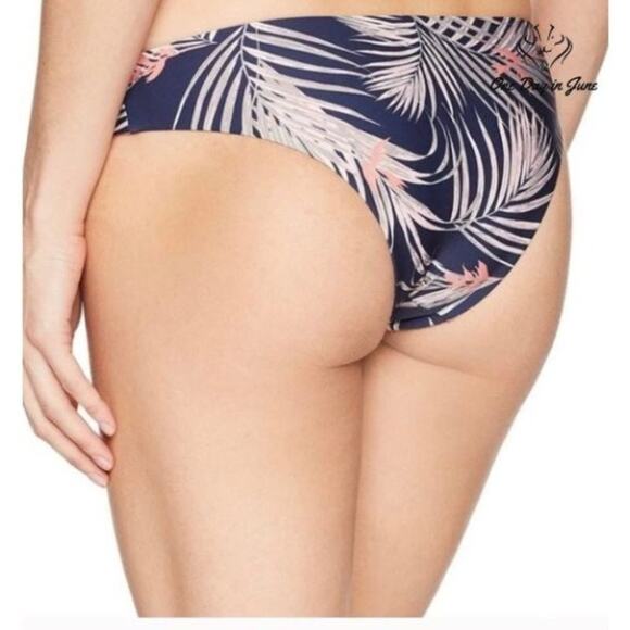 Tavik Ali Moderate Bikini Bottom Size S - Picture 2 of 2